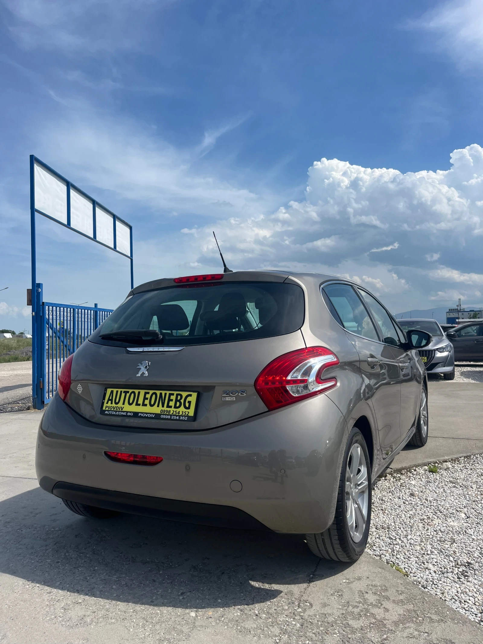 Peugeot 208 1.6 HDi - изображение 4