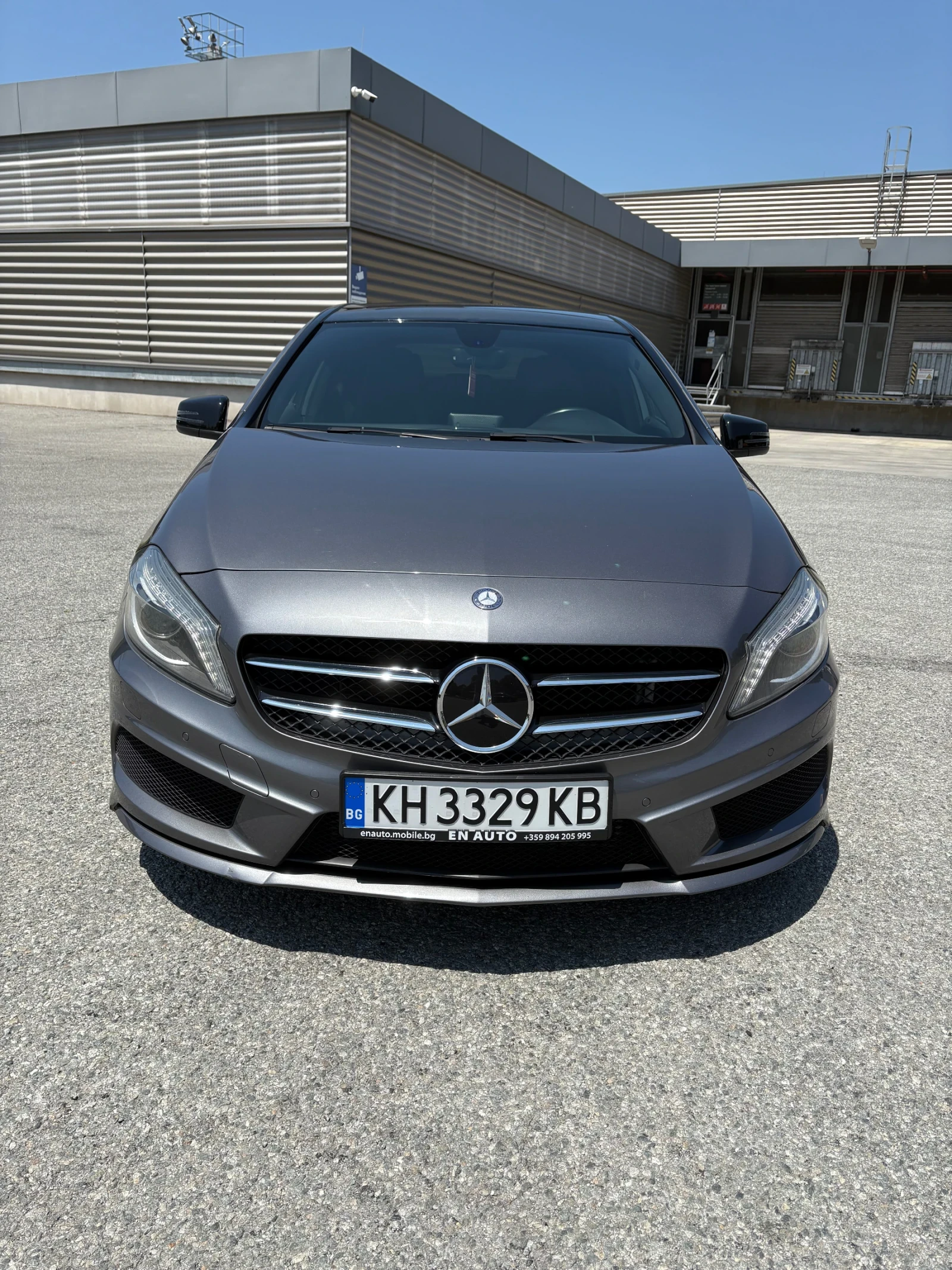 Mercedes-Benz A 200 A200 AMG - изображение 2