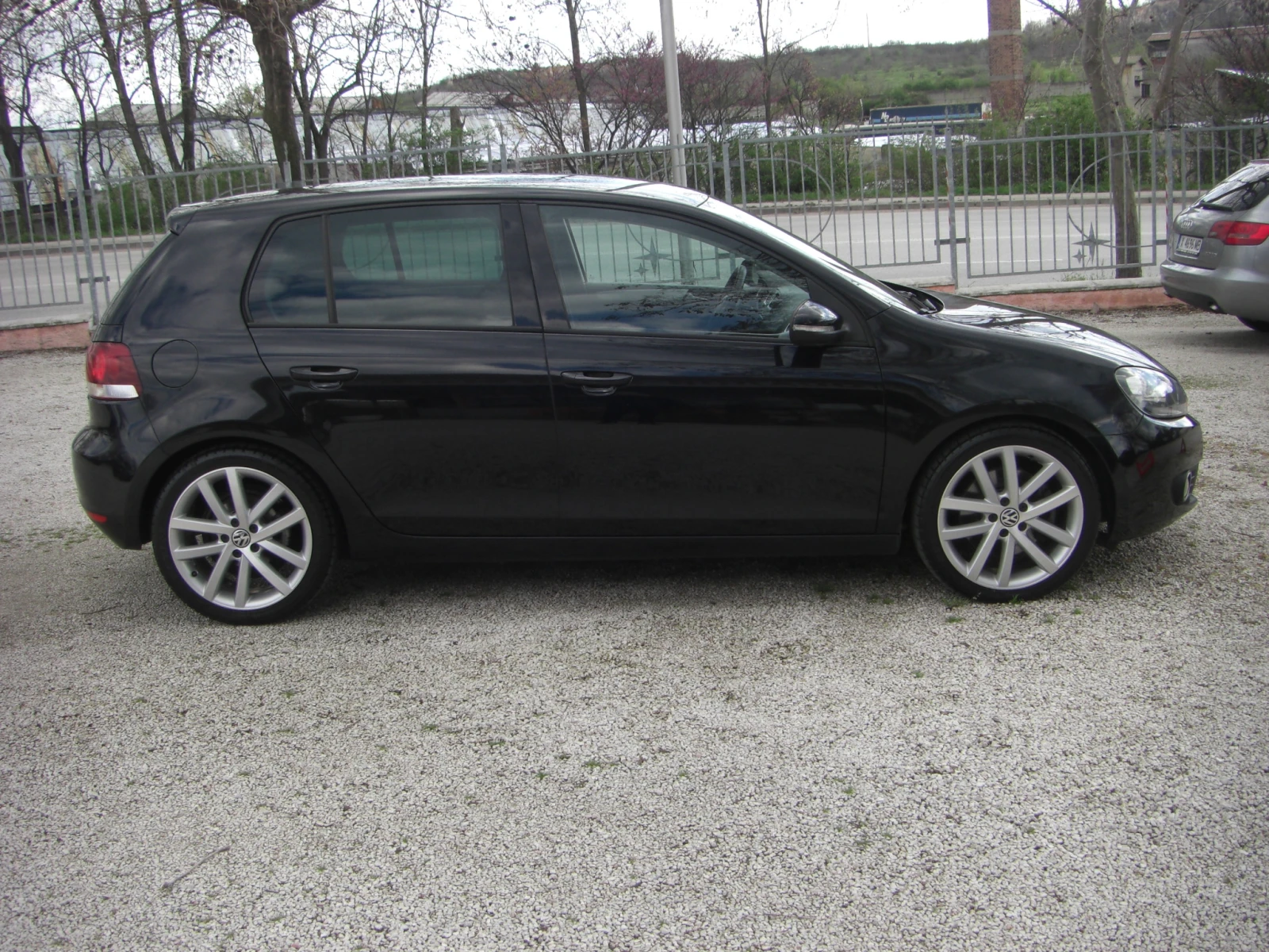 VW Golf 1.4TSI High Line AVTOMATIK NAVI - изображение 6