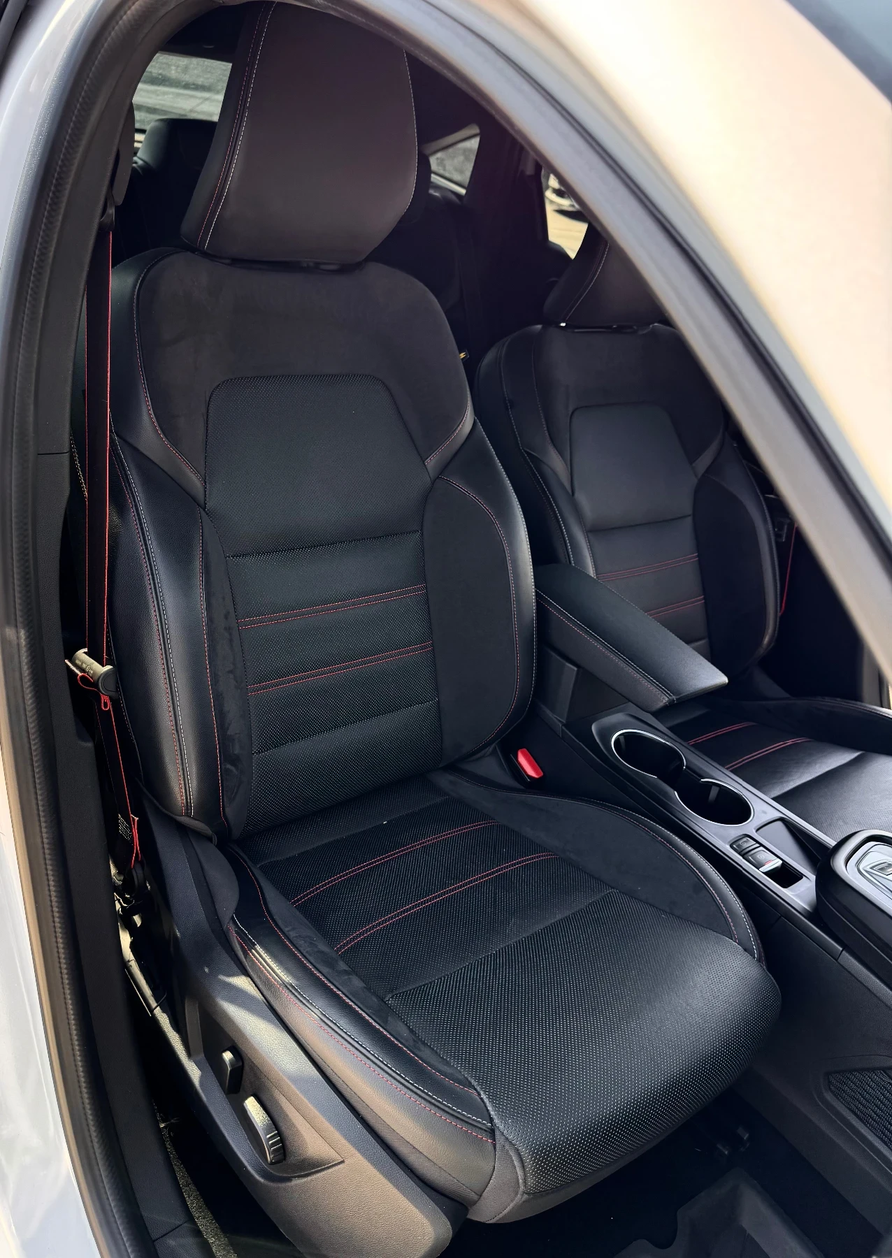 Renault Arkana RS-Line / Hybrid E-Tech - изображение 10