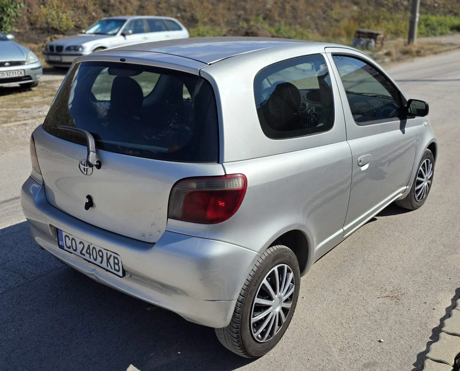 Toyota Yaris  - изображение 3