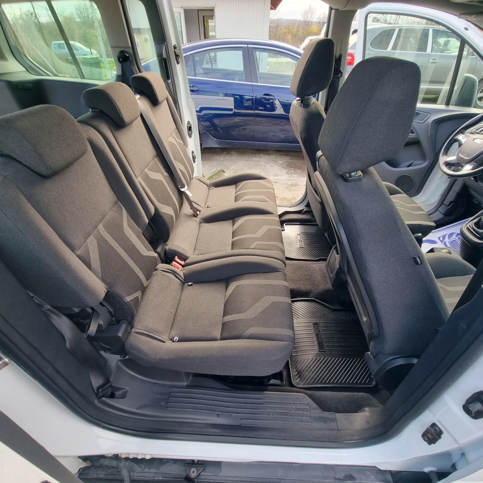 Ford Tourneo Connect | Mobile.bg � ����������� 17