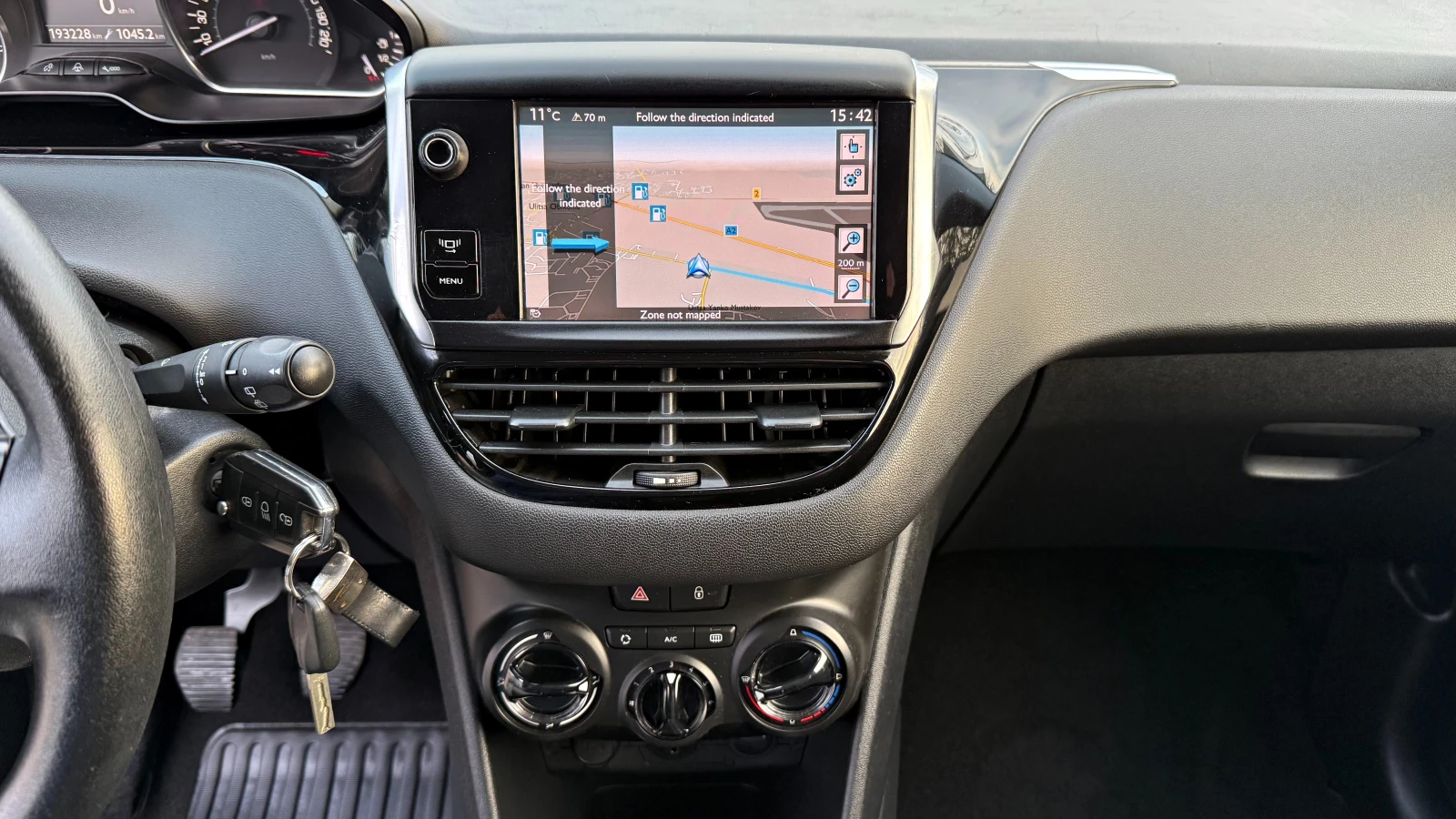 Peugeot 208 1.4HDI ���� ����-5� | Mobile.bg � ����������� 10