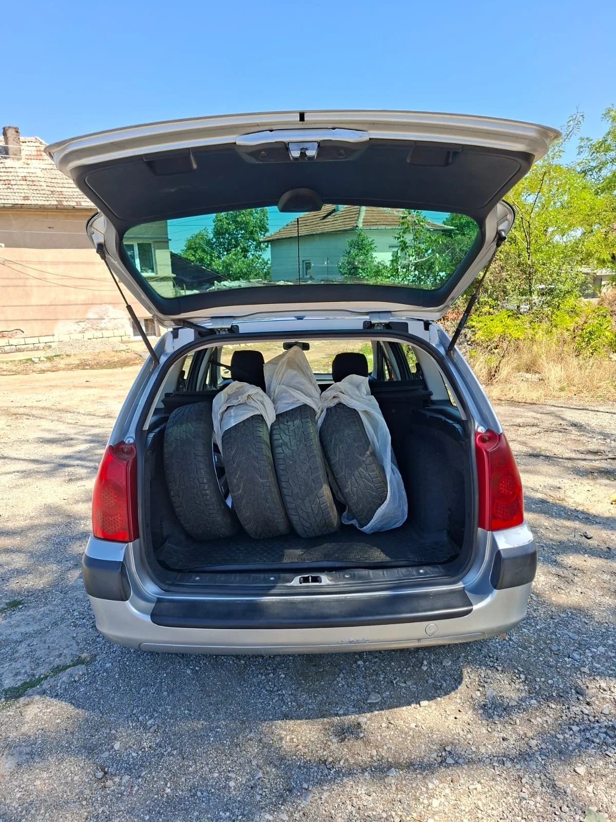 Peugeot 307, снимка 12 - Автомобили и джипове - 53864671