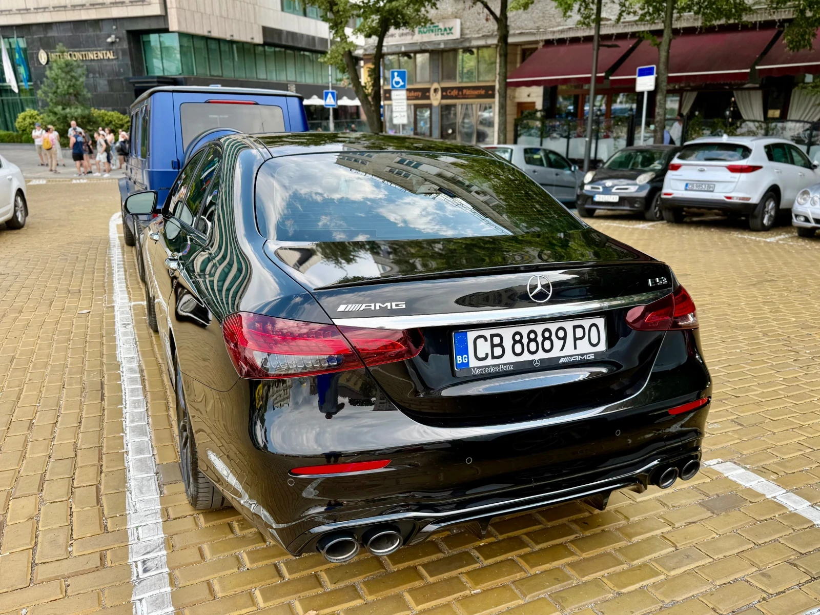 Mercedes-Benz E 53 AMG 4MATIC+ | Burmester | Distronic | Pano | 20  - изображение 3