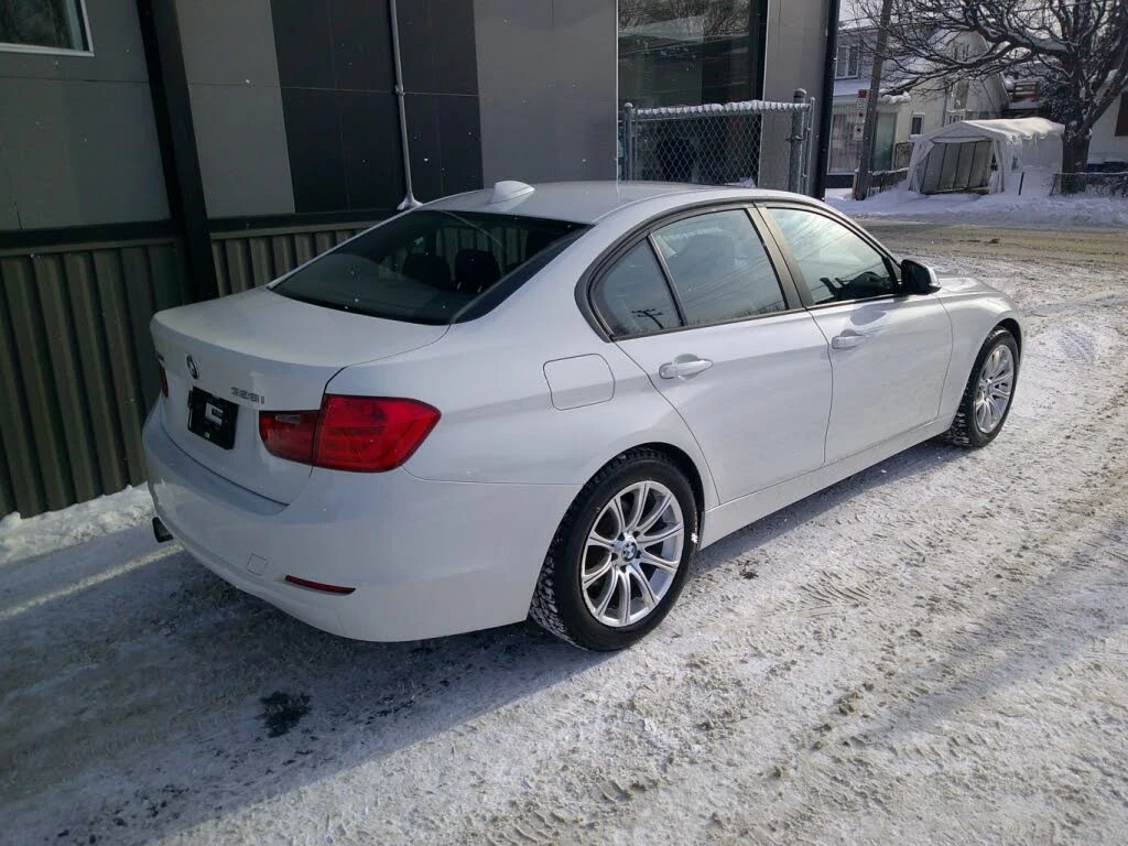 BMW 328 xDrive Sedan * АвтоКредит* (Цена до БГ)  - изображение 4