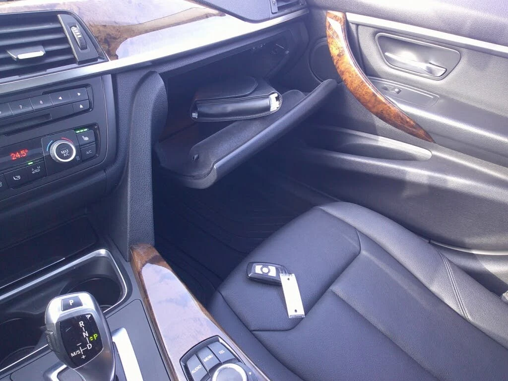 BMW 328 xDrive Sedan * АвтоКредит* (Цена до БГ)  - изображение 9