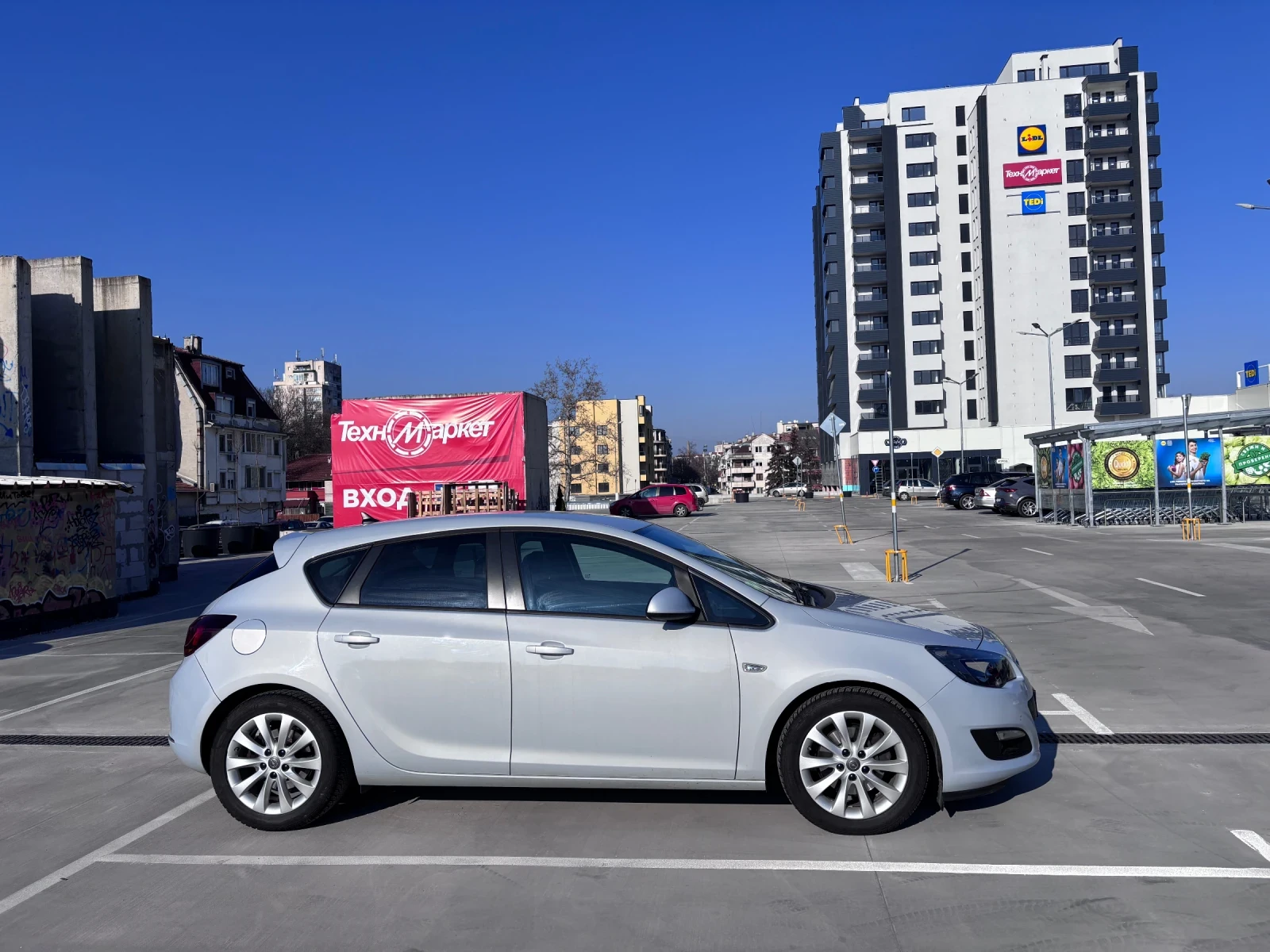 Opel Astra 1.7cdti, снимка 4 - Автомобили и джипове - 53703354
