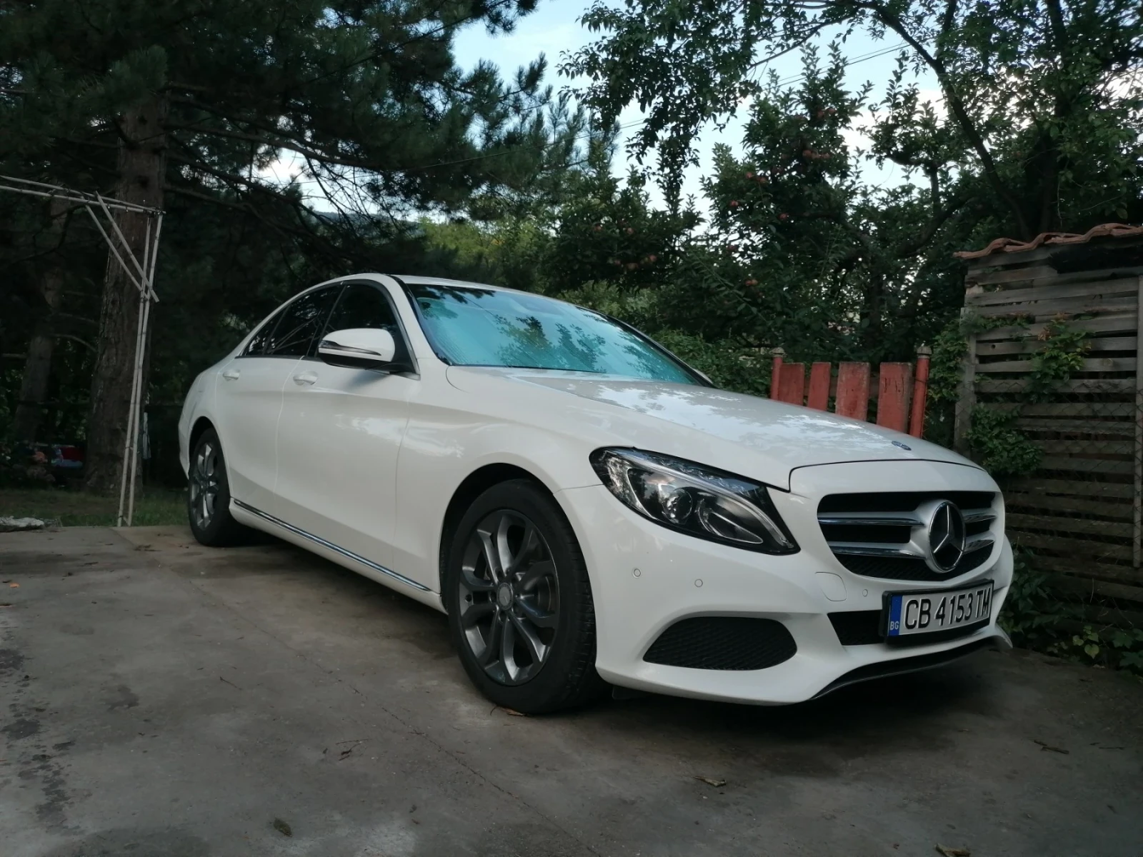 Mercedes-Benz C 220, снимка 2 - Автомобили и джипове - 53722134