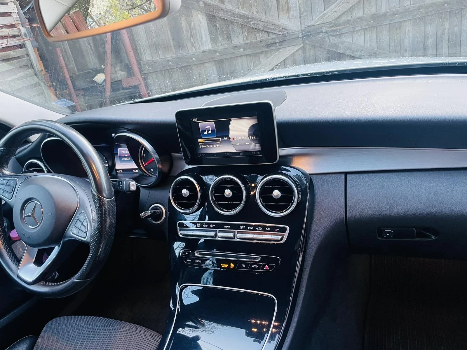 Mercedes-Benz C 220, снимка 10 - Автомобили и джипове - 53722134