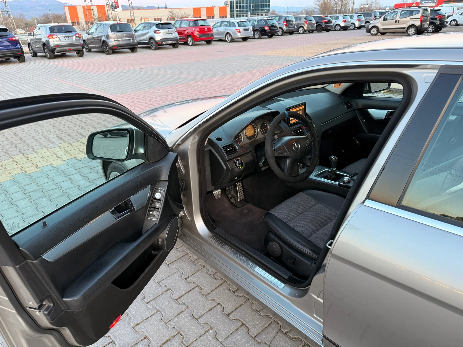 Mercedes-Benz C 220 646 | Регистрирана | Ръчка, снимка 9 - Автомобили и джипове - 53804701