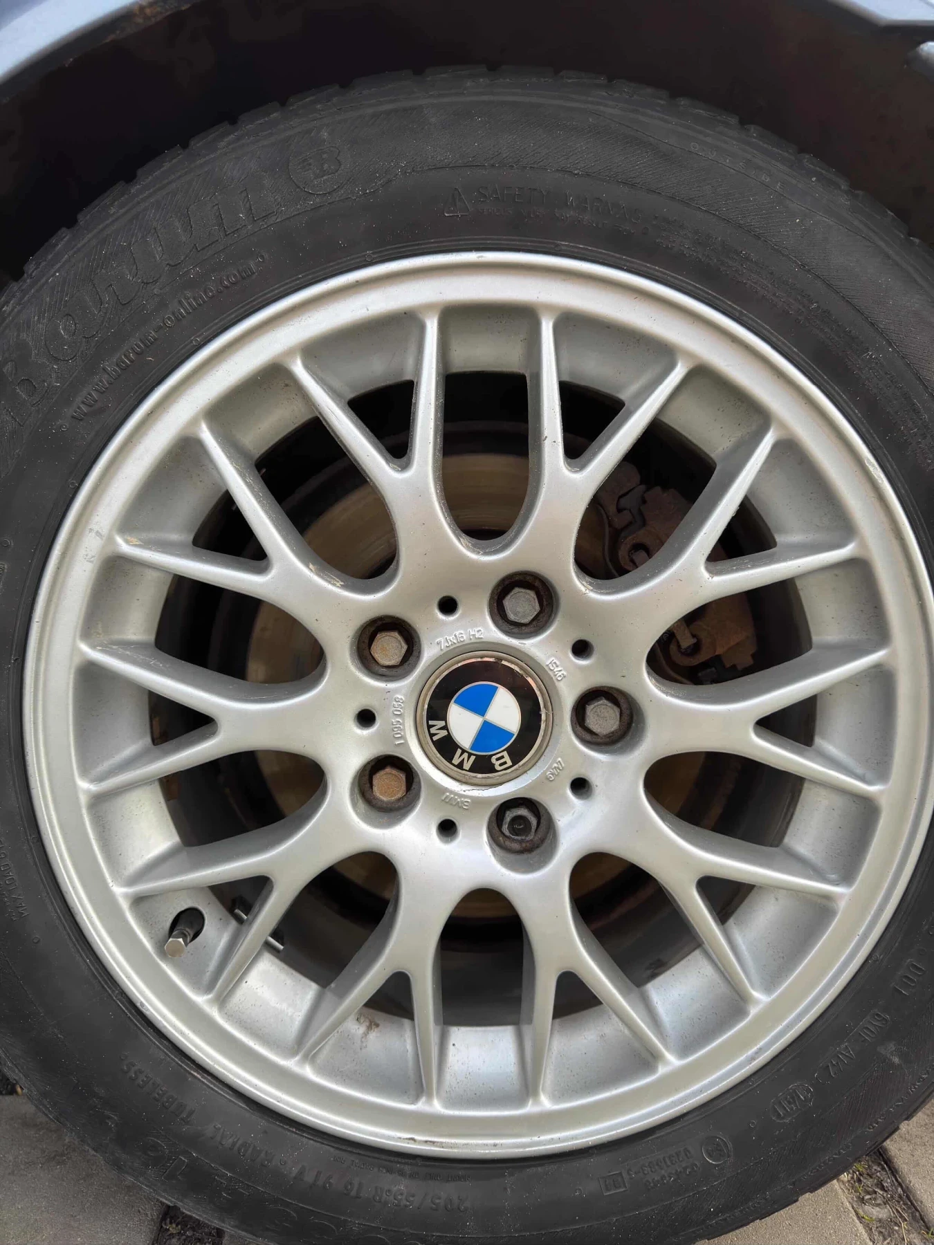 BMW 320, снимка 8 - Автомобили и джипове - 54184505