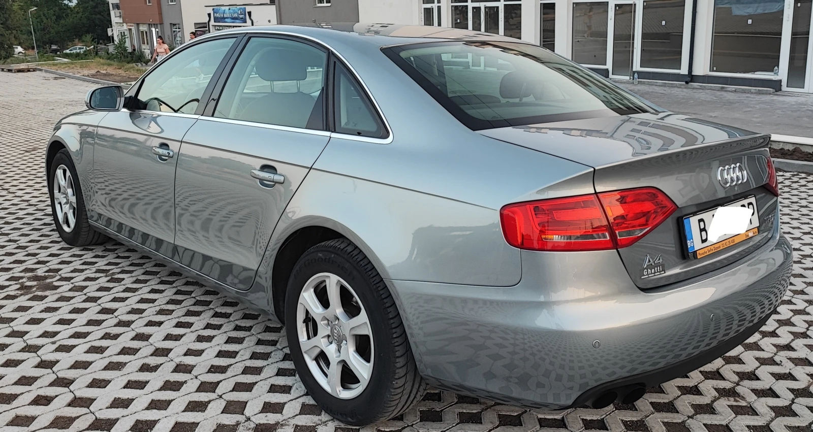 Audi A4, снимка 3 - Автомобили и джипове - 54279790