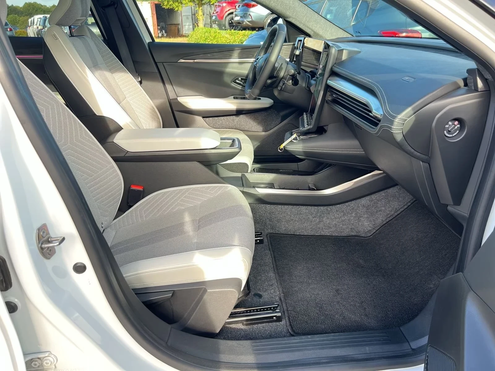 Renault Scenic E-Tech 87 kWh Iconic 360 Panorama Winter Pack | Mobile.bg � ����������� 11