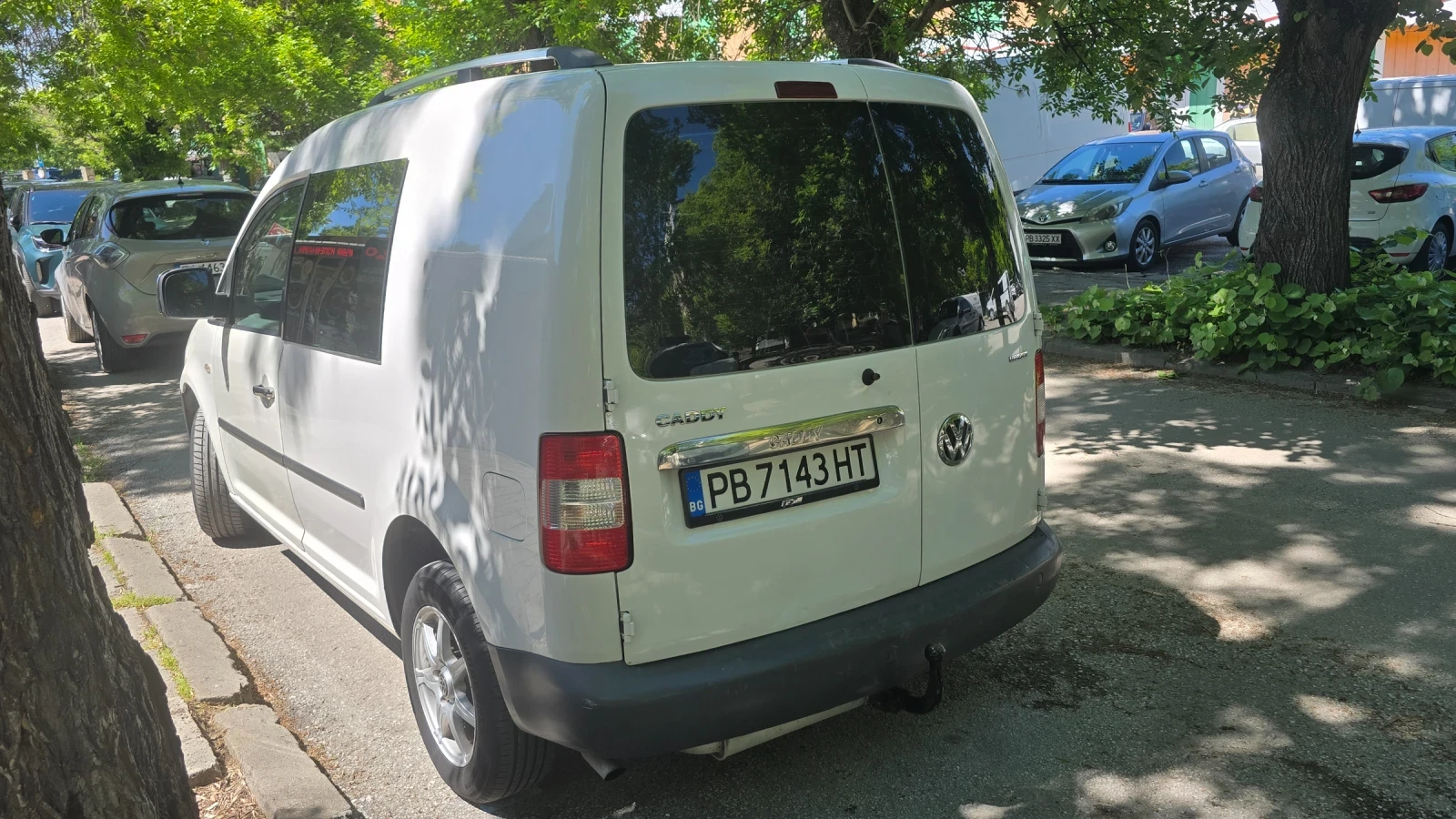 VW Caddy 2.0, снимка 8 - Автомобили и джипове - 54417037