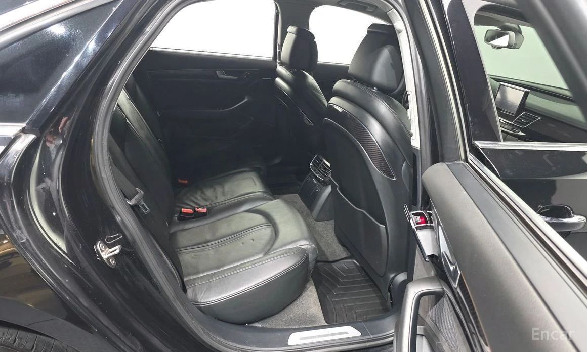 Audi A8, снимка 12 - Автомобили и джипове - 54601566