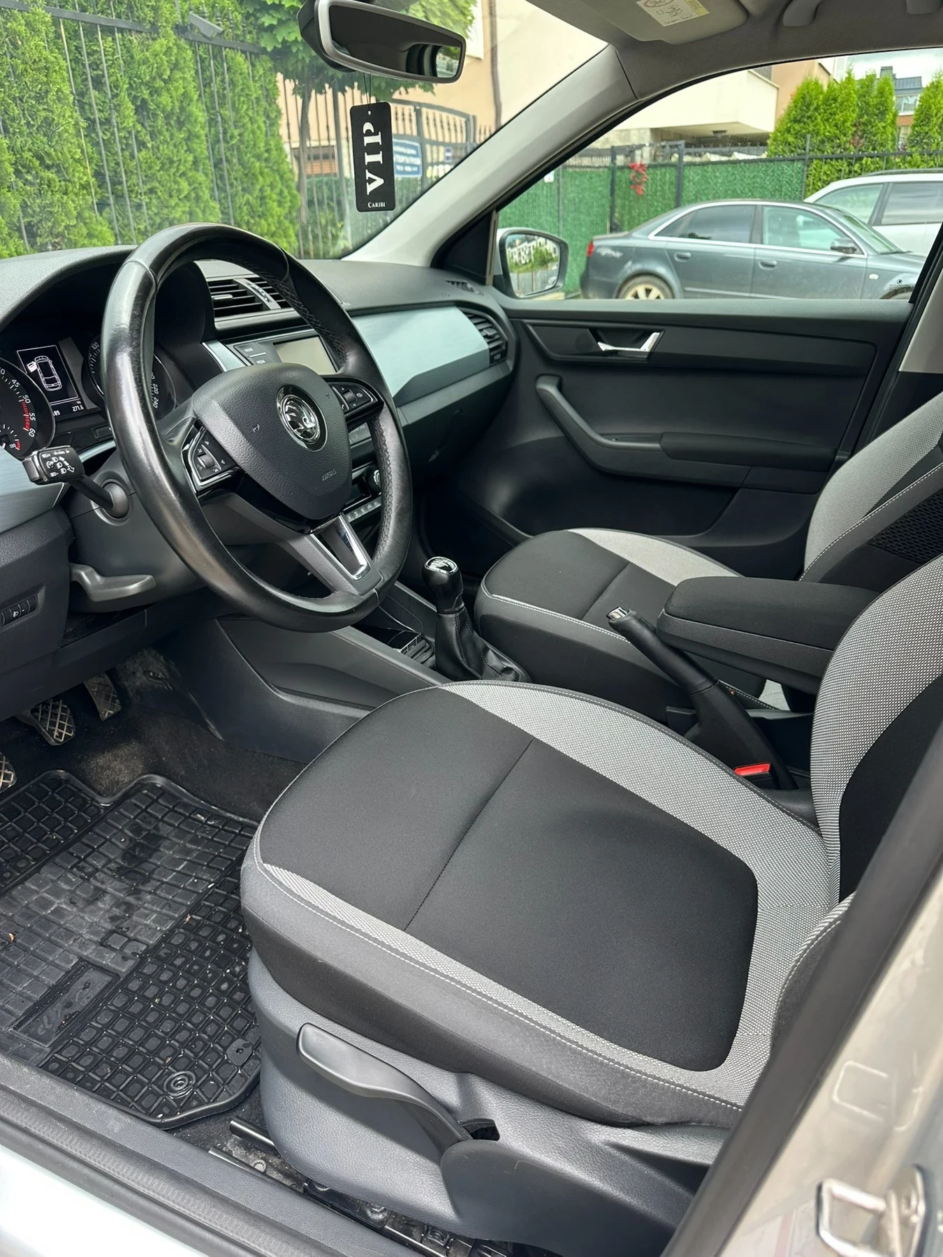 Skoda Fabia, снимка 6 - Автомобили и джипове - 54654862