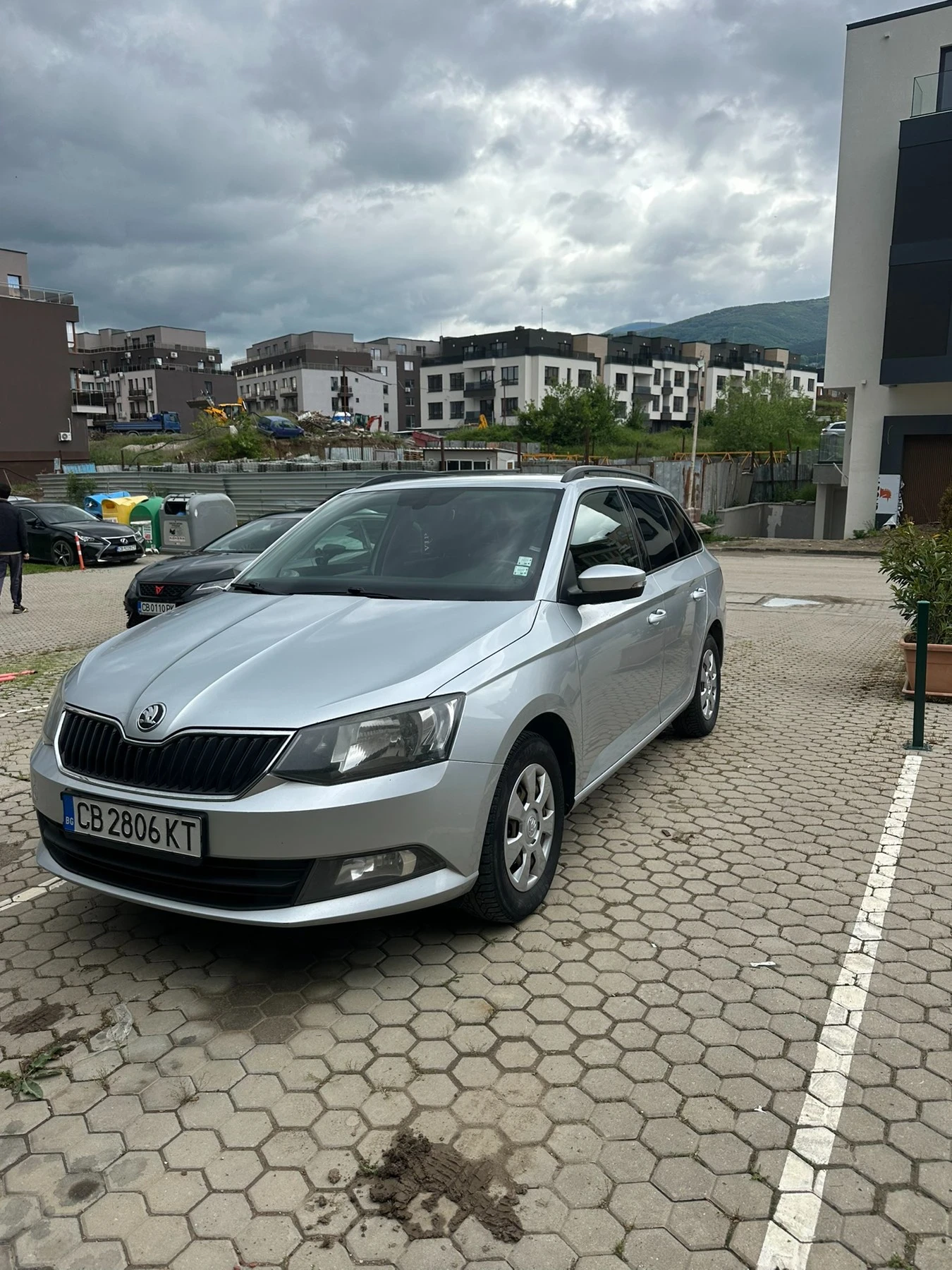 Skoda Fabia, снимка 12 - Автомобили и джипове - 54654862