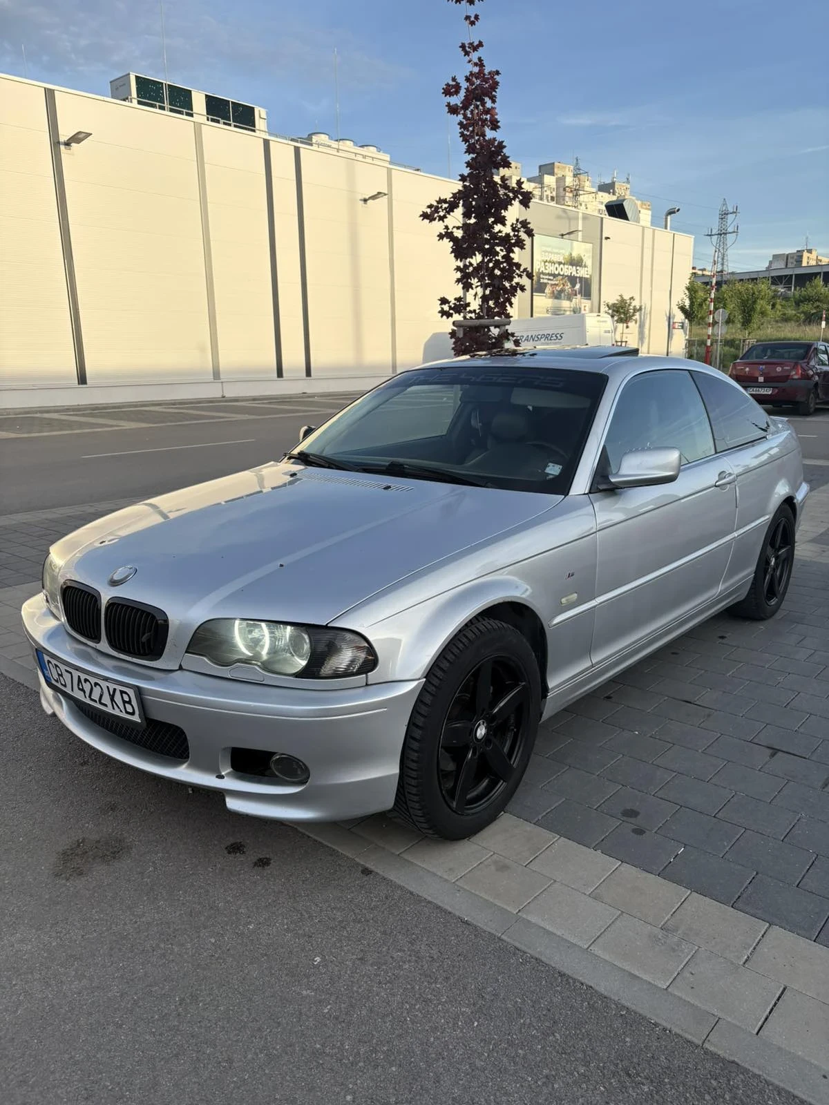 BMW 320