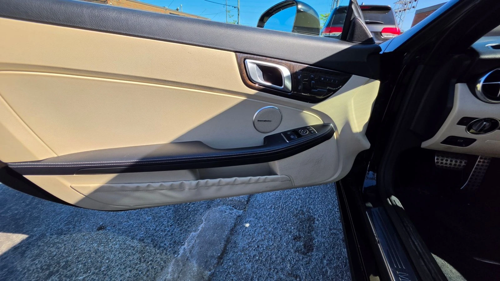 Mercedes-Benz SLK 300 * Roadster * втоКредит * (ЦЕНА ДО БГ), снимка 8 - Автомобили и джипове - 55495320