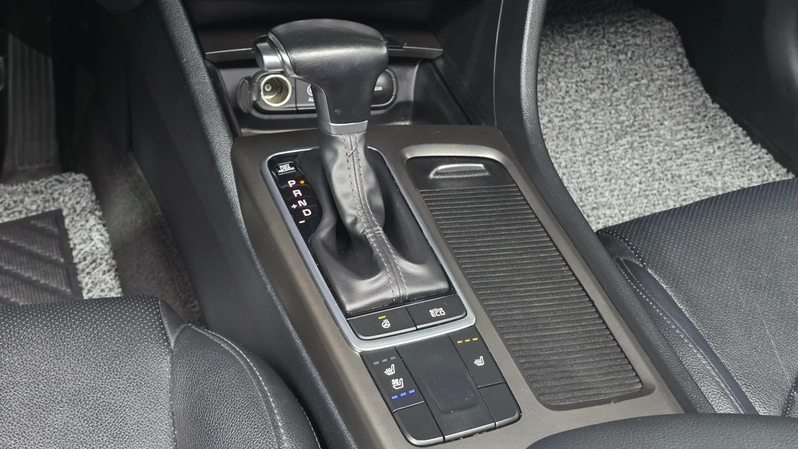 Kia K5 PRESTIGE 2.0 LPi (ГАЗ)* ПОДГРЕВ ВОЛАН/СЕДАЛКИ, снимка 13 - Автомобили и джипове - 55648274