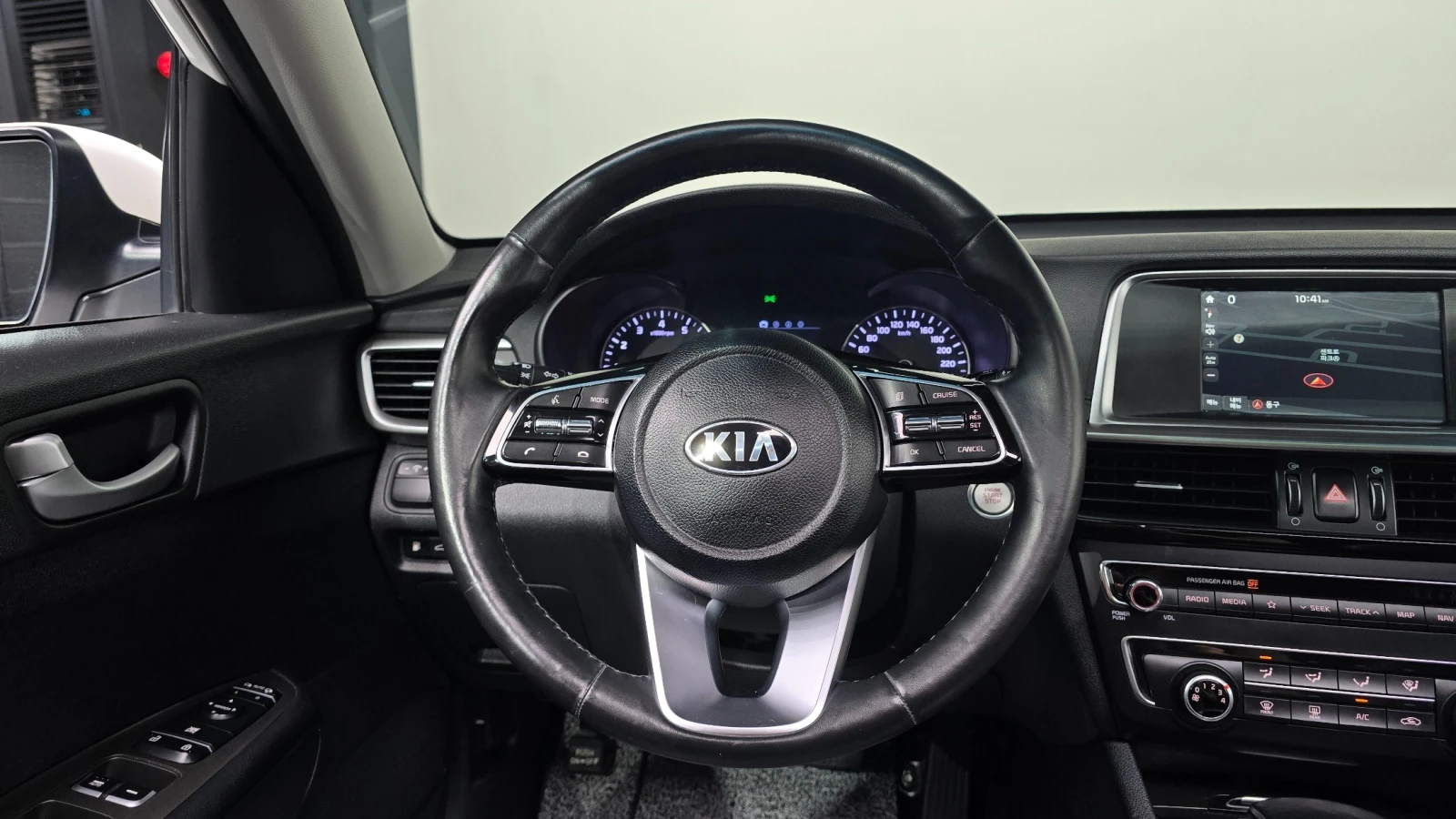Kia K5 PRESTIGE 2.0 LPi (ГАЗ)* ПОДГРЕВ ВОЛАН/СЕДАЛКИ, снимка 8 - Автомобили и джипове - 55648274