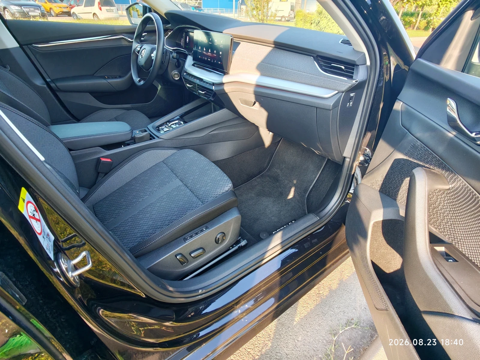 Skoda Octavia 2.0TDI 150к.с.4х4 панорама, head up, снимка 9 - Автомобили и джипове - 55781827