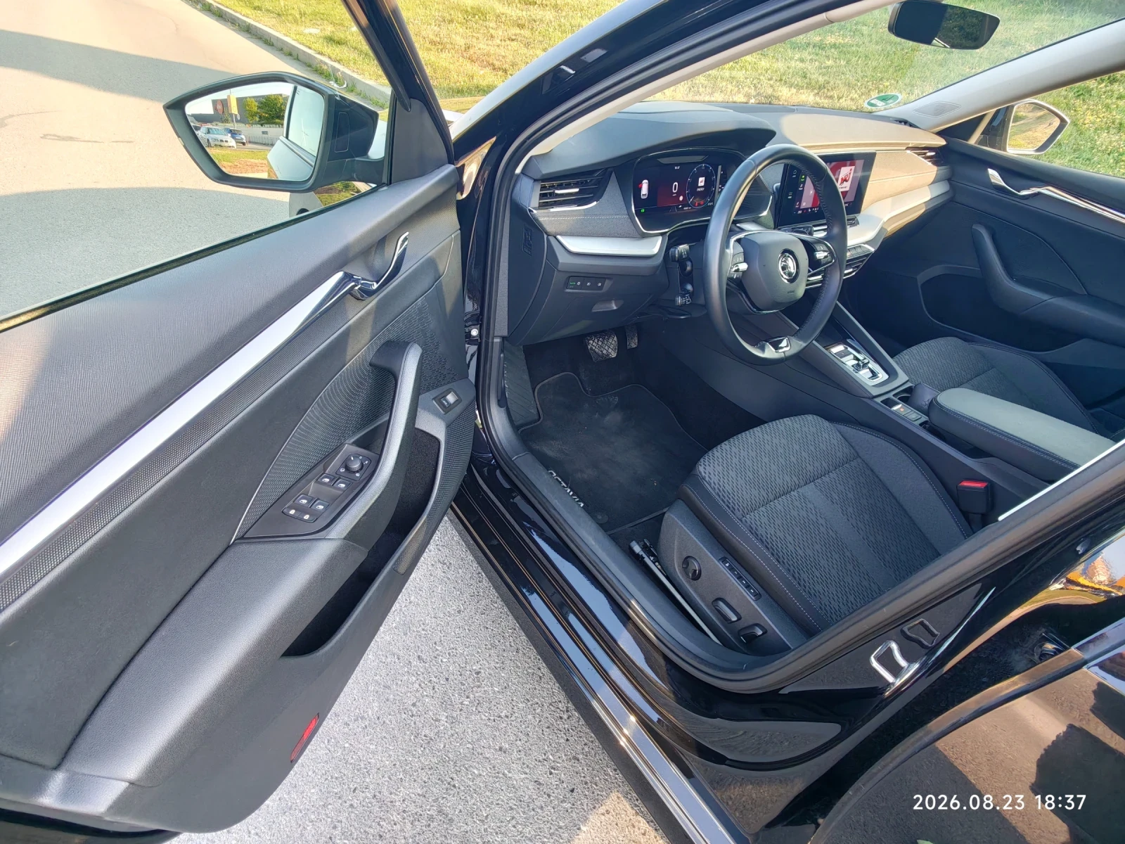 Skoda Octavia 2.0TDI 150к.с.4х4 панорама, head up, снимка 8 - Автомобили и джипове - 55781827