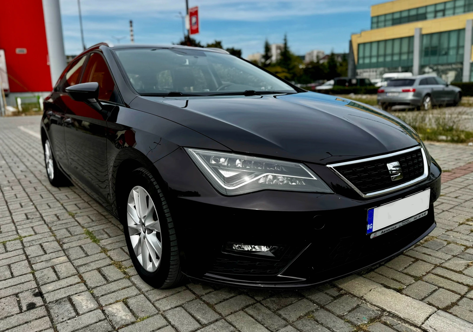 Seat Leon MK3, снимка 3 - Автомобили и джипове - 56144872