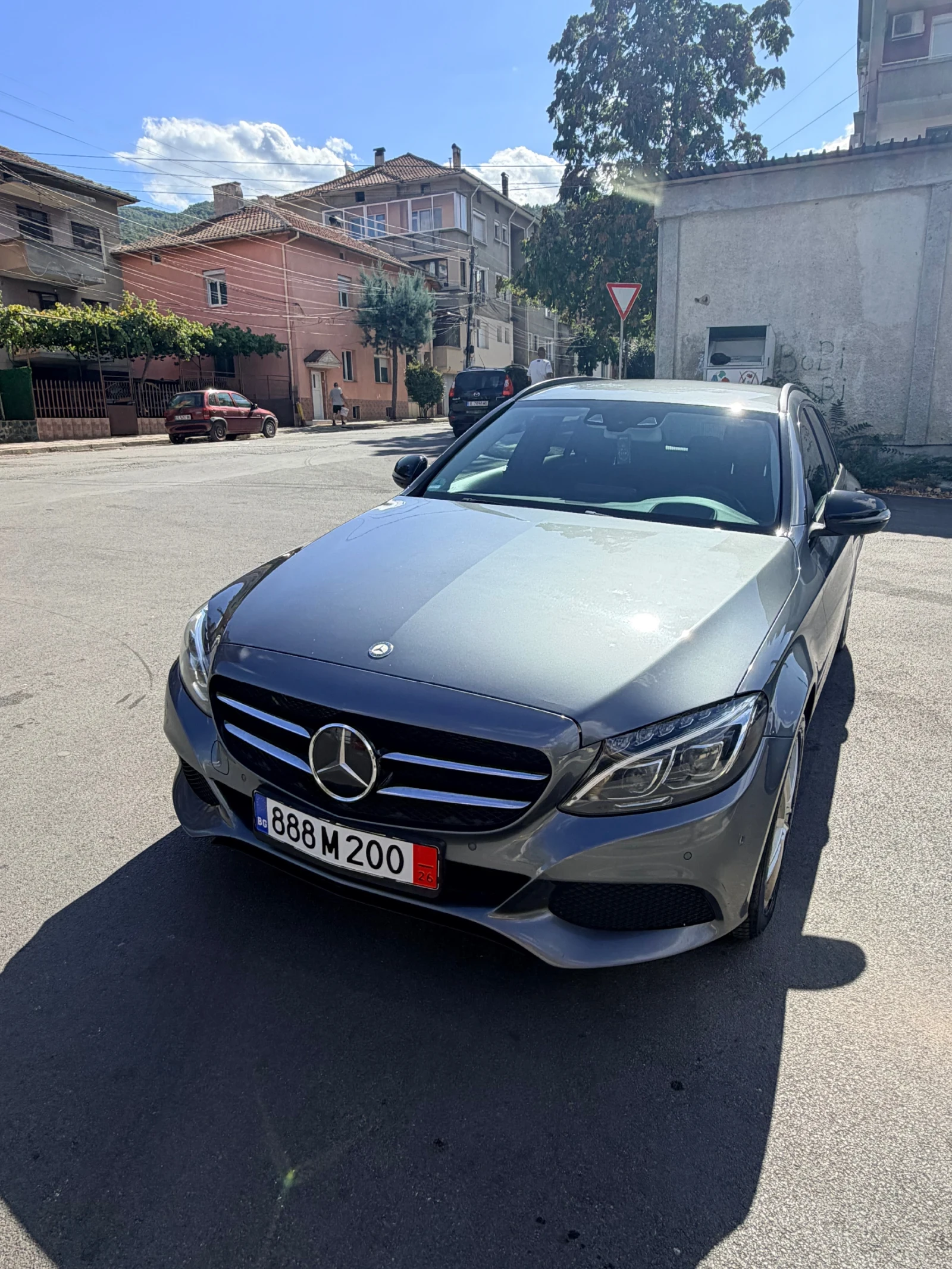 Mercedes-Benz C 250 | AIRMATIC | BURMESTER | HUD | DISTRONIC | 9G | 
