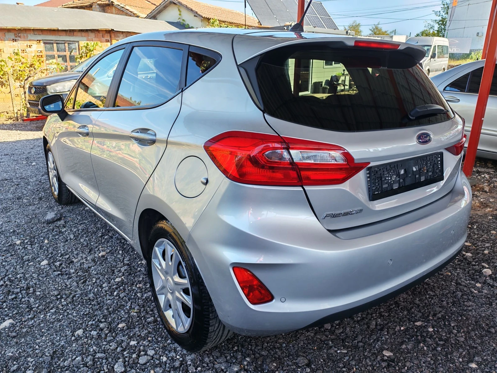 Ford Fiesta 1.5 ����� 85 �. �.  | Mobile.bg � ����������� 7