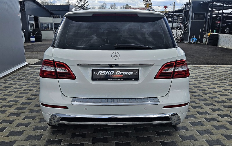 Mercedes-Benz ML 350 ! AMG* FUL LED* 2015год* HARMAN* КАМЕРА* ПОДГРЕВ* , снимка 6 - Автомобили и джипове - 44275929