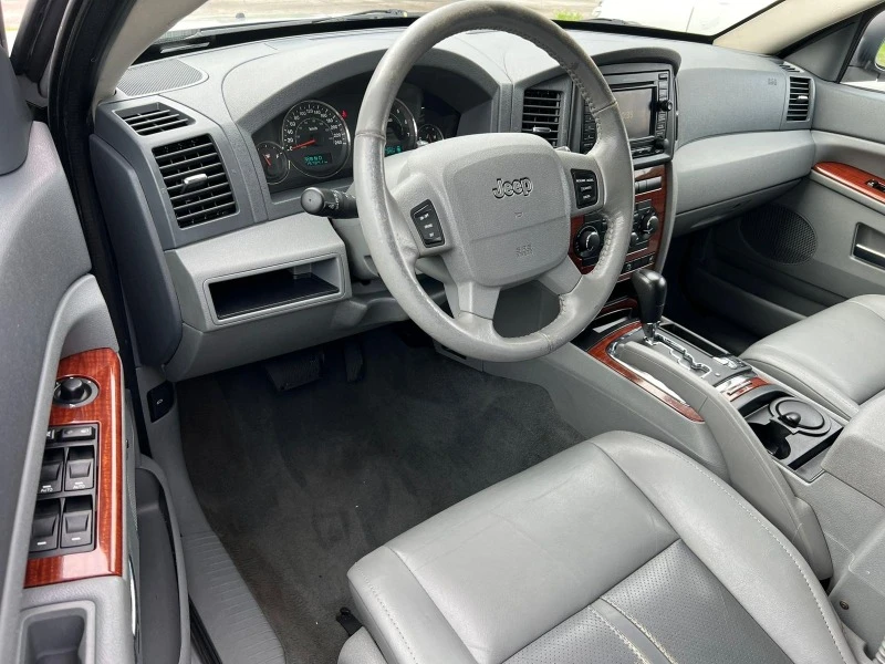 Jeep Grand cherokee WK 3.0, снимка 17 - Автомобили и джипове - 46742325