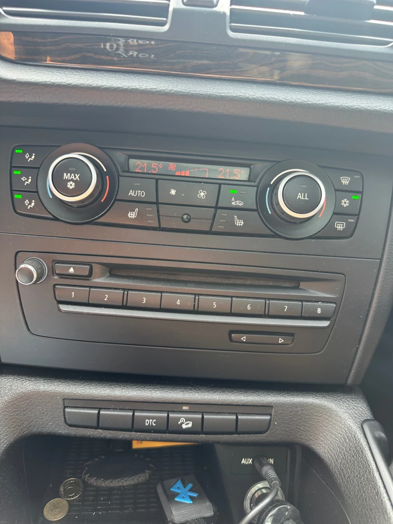 BMW X1, снимка 6 - Автомобили и джипове - 51828637