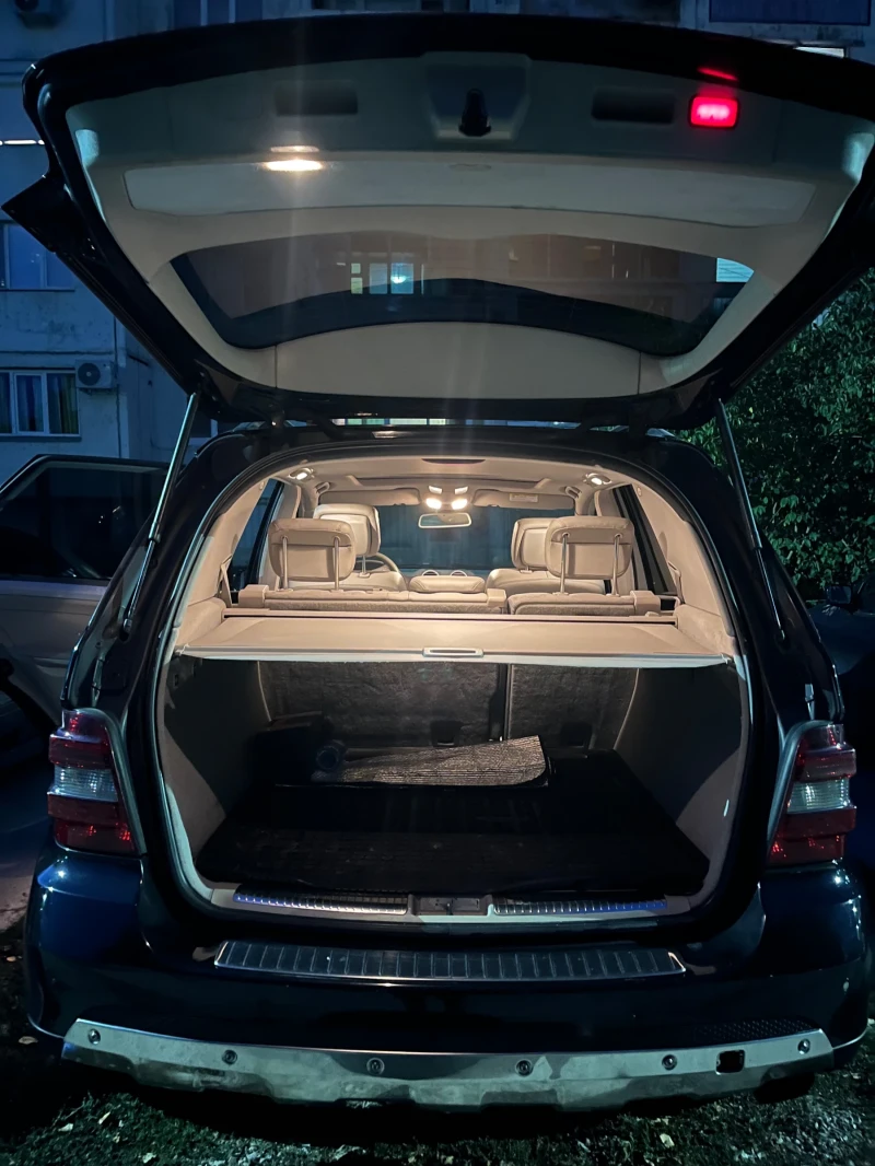 Mercedes-Benz ML 320, снимка 14 - Автомобили и джипове - 52555615