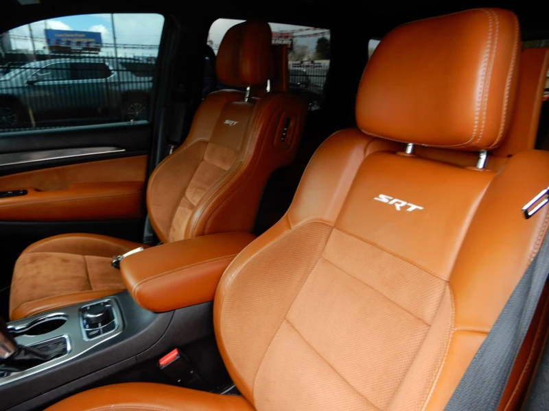 Jeep Grand cherokee SRT, снимка 13 - Автомобили и джипове - 52726085