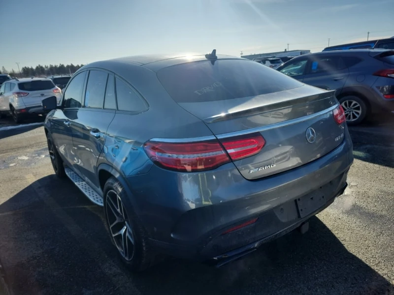 Mercedes-Benz GLE * AMG 43 * CARFAX * БЕЗ ПЪРВОНАЧАЛНА ВНОСКА, снимка 4 - Автомобили и джипове - 53157717