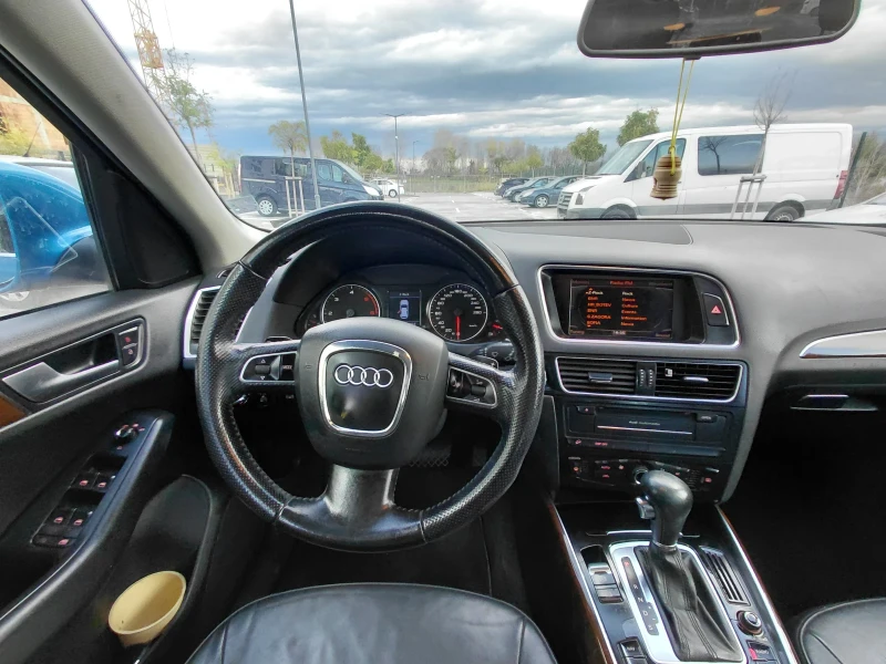 Audi Q5 3.0, снимка 11 - Автомобили и джипове - 53269657