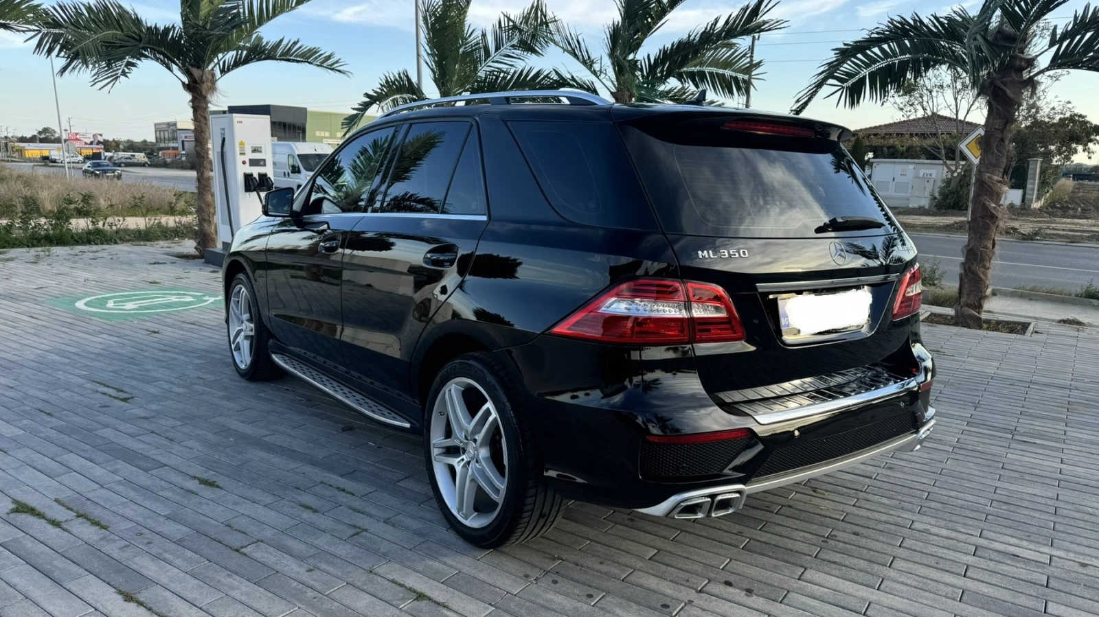 Mercedes-Benz ML 350 SPORT 6.3 AMG OPTIC - изображение 5