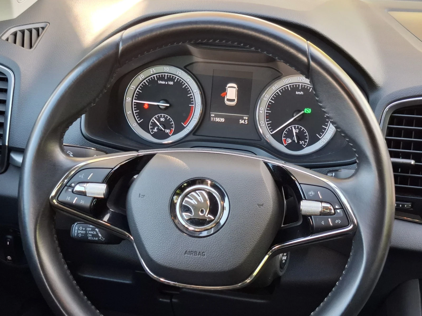 Skoda Karoq 2.0 TDI - изображение 7