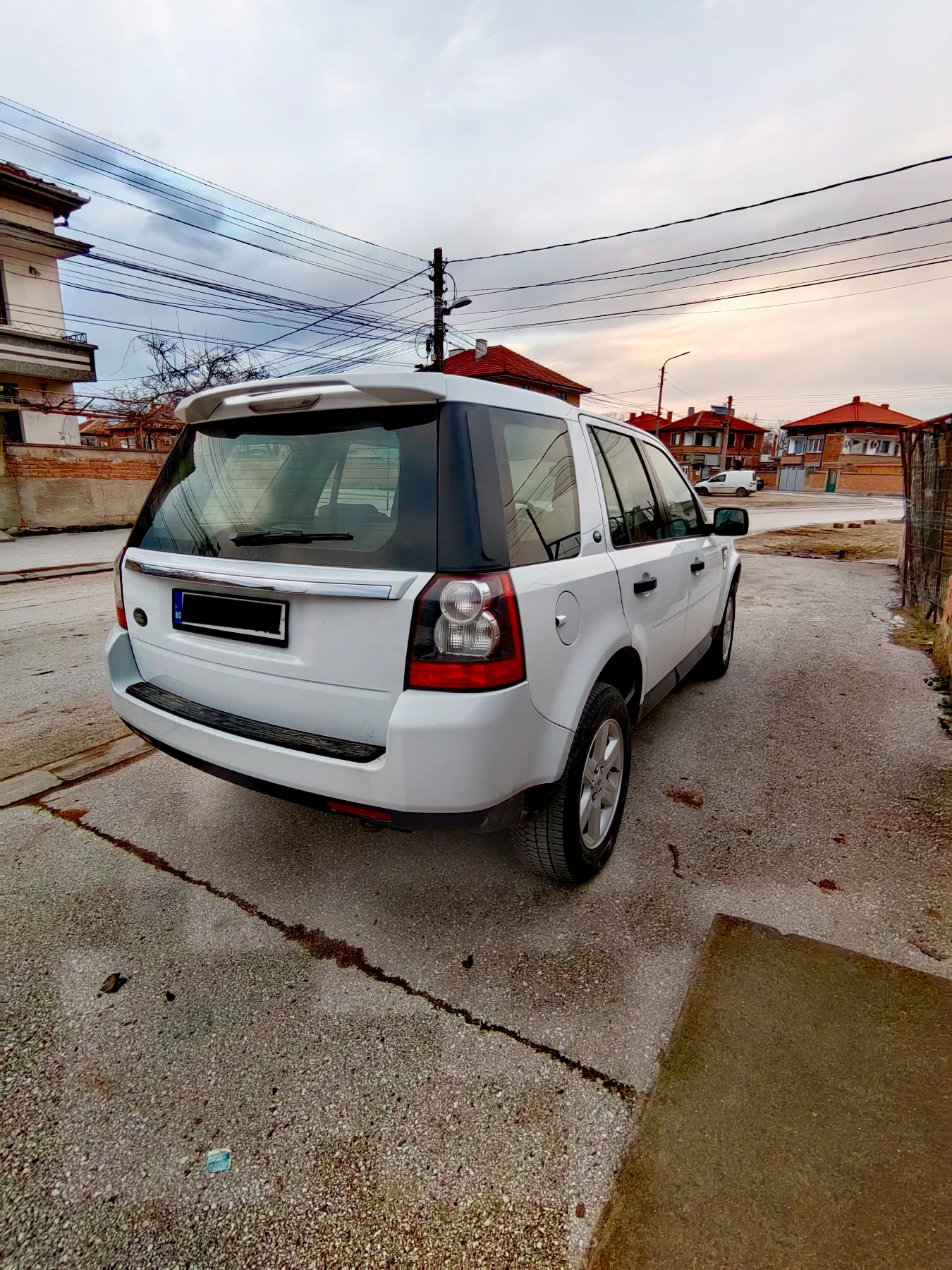 Land Rover Freelander 2.2 - изображение 4