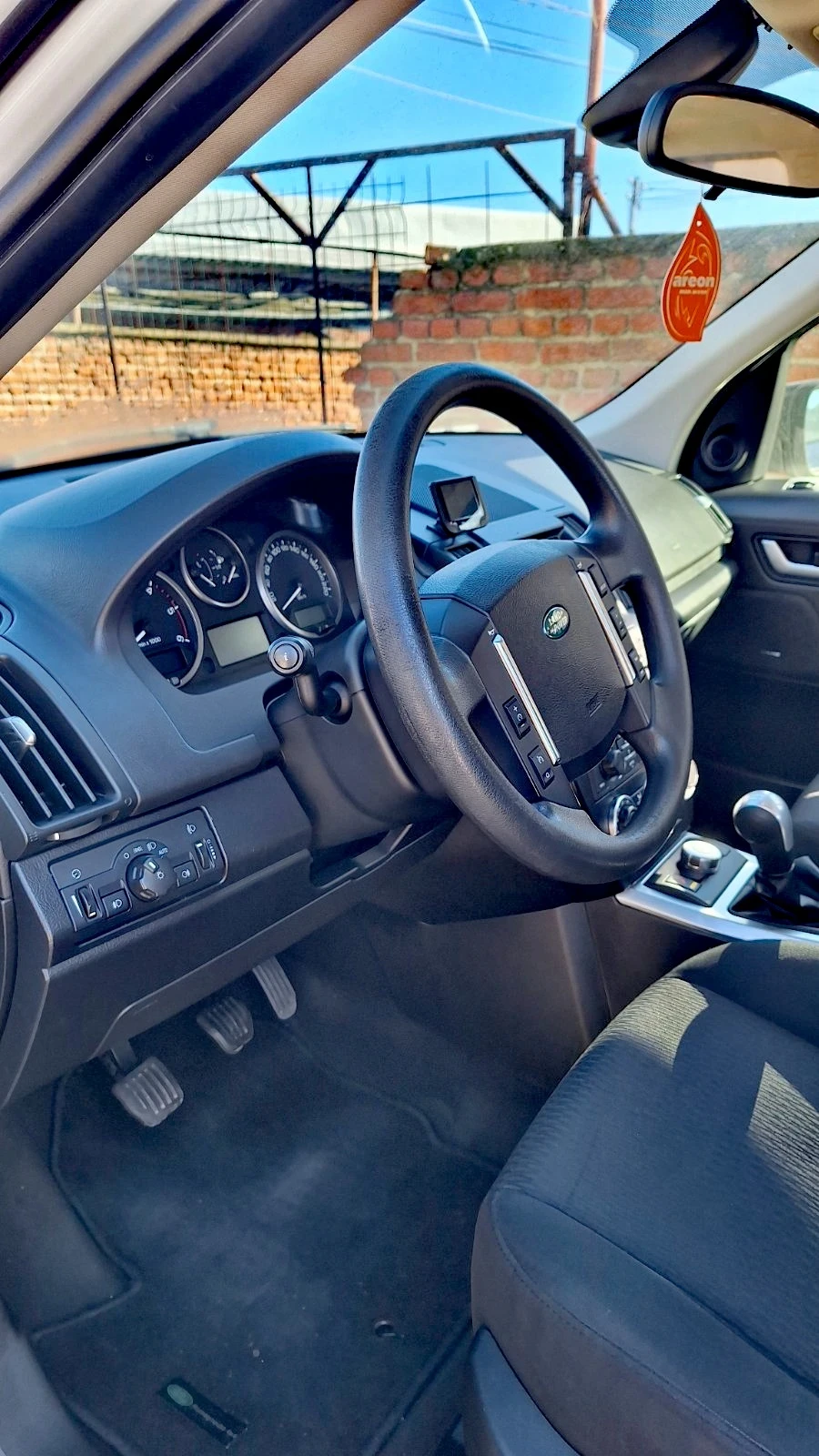 Land Rover Freelander 2.2 - изображение 7