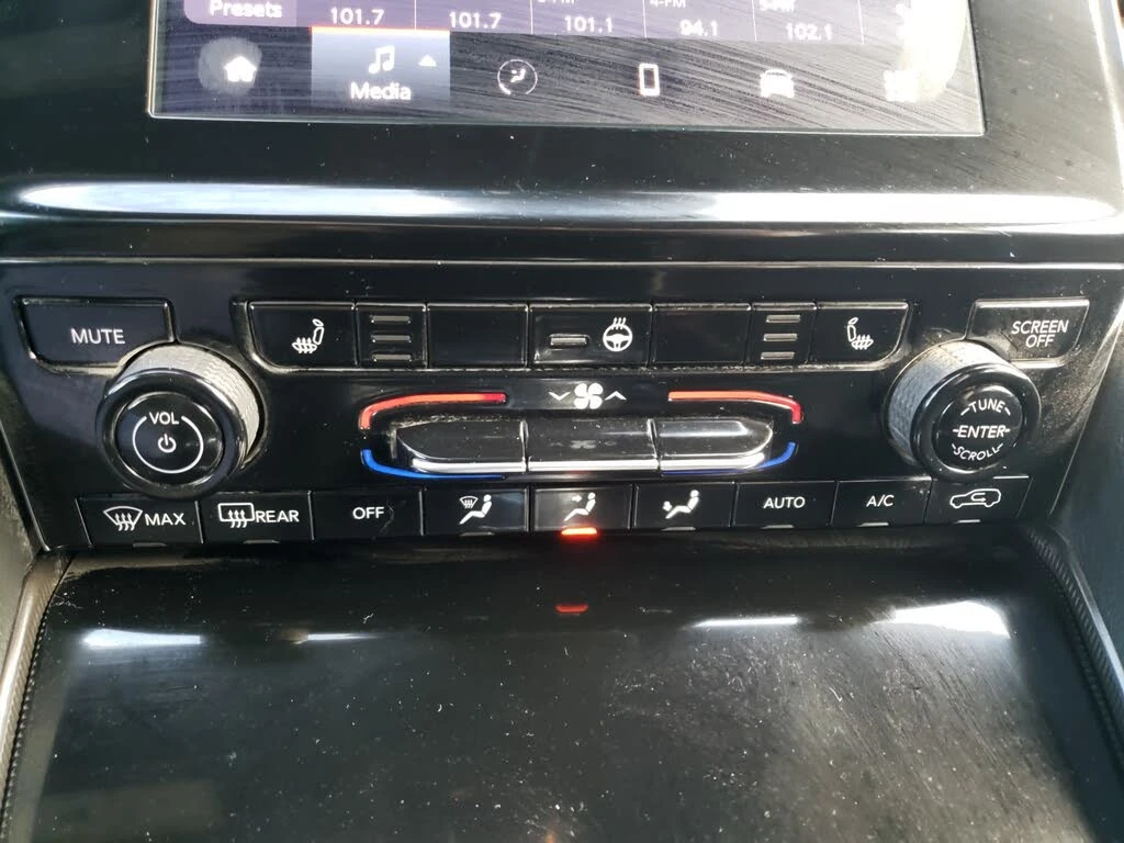 Jeep Grand cherokee 2024| Altitude 4WD V6 | Mobile.bg � ����������� 11