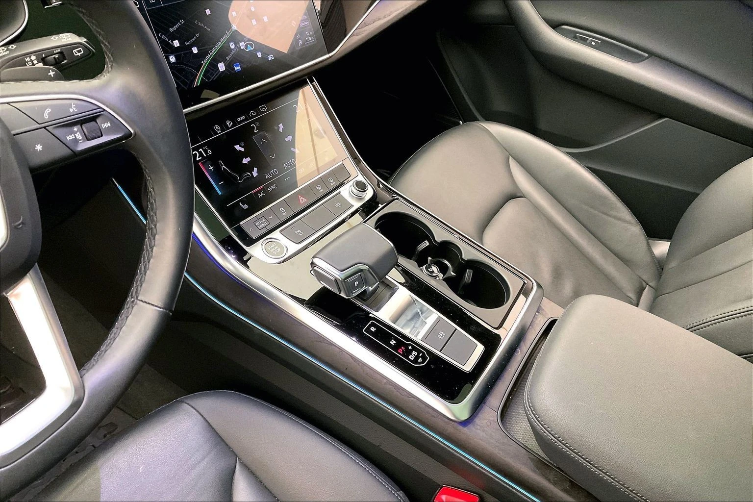 Audi Q7 Komfort* 55 TFSI* АвтоКредит* (ЦЕНА ДО БГ), снимка 9 - Автомобили и джипове - 54001424