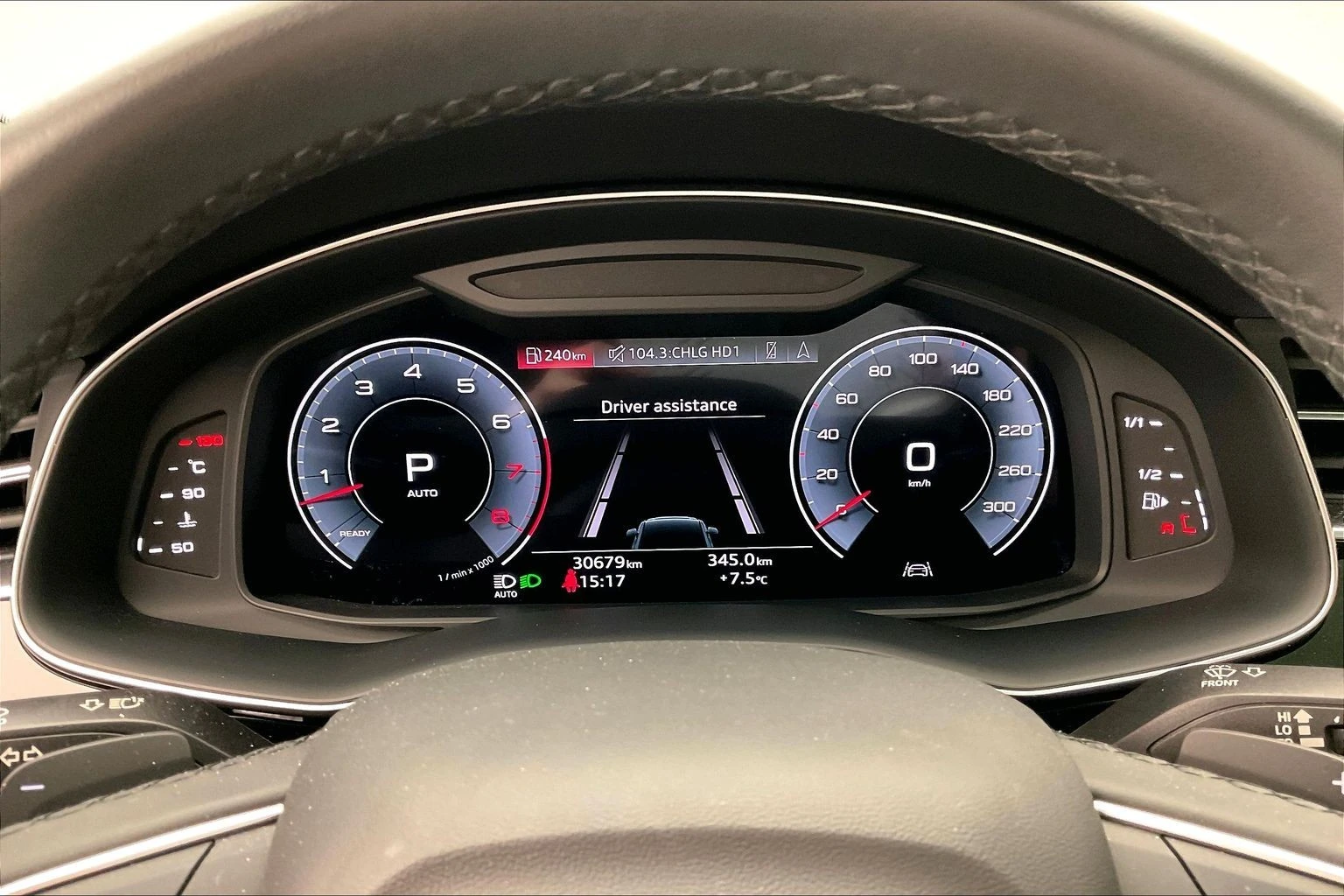 Audi Q7 Komfort* 55 TFSI* АвтоКредит* (ЦЕНА ДО БГ), снимка 14 - Автомобили и джипове - 54001424