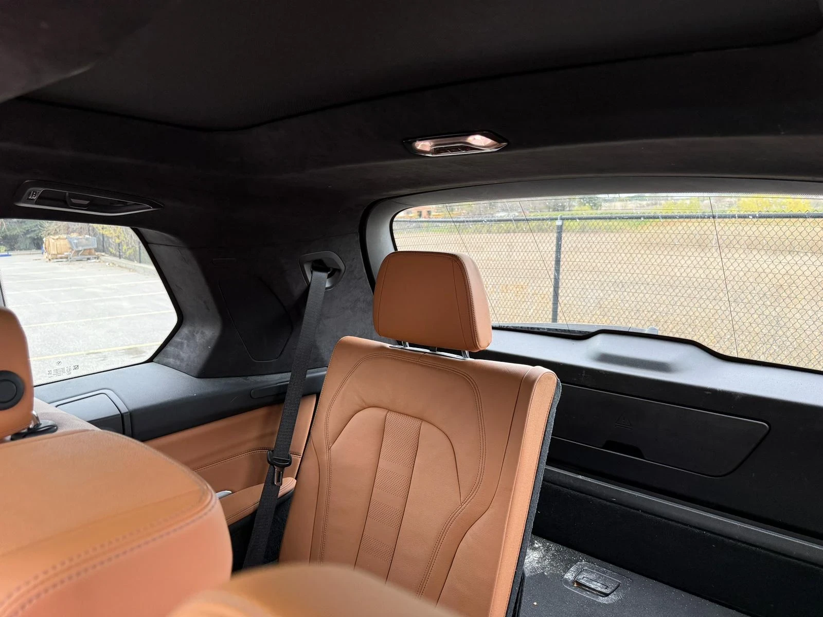 BMW X7 ДИСТРОНИК * ОБДУХВАНЕ * SKY LOUNGE * SWAROVSKI, снимка 12 - Автомобили и джипове - 54577341