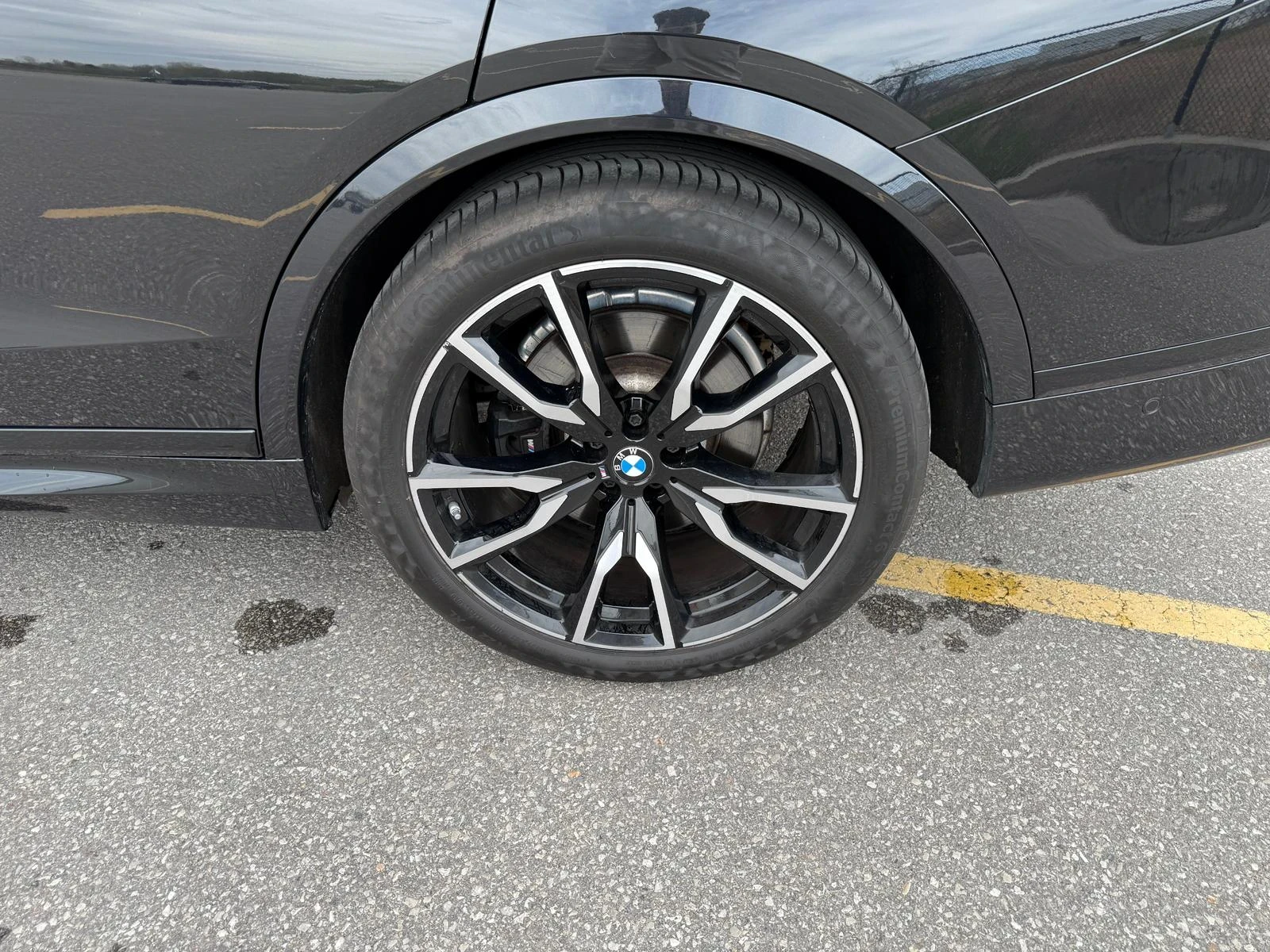 BMW X7 ДИСТРОНИК * ОБДУХВАНЕ * SKY LOUNGE * SWAROVSKI, снимка 17 - Автомобили и джипове - 54577341