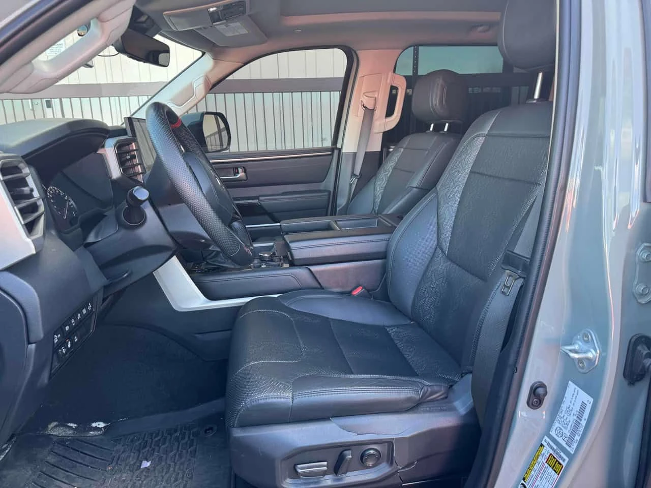 Toyota Tundra * Limited * ЛИЦЕНЗИРАН ДИЛЪР * ОБДУХВАНЕ * 360, снимка 11 - Автомобили и джипове - 54586295