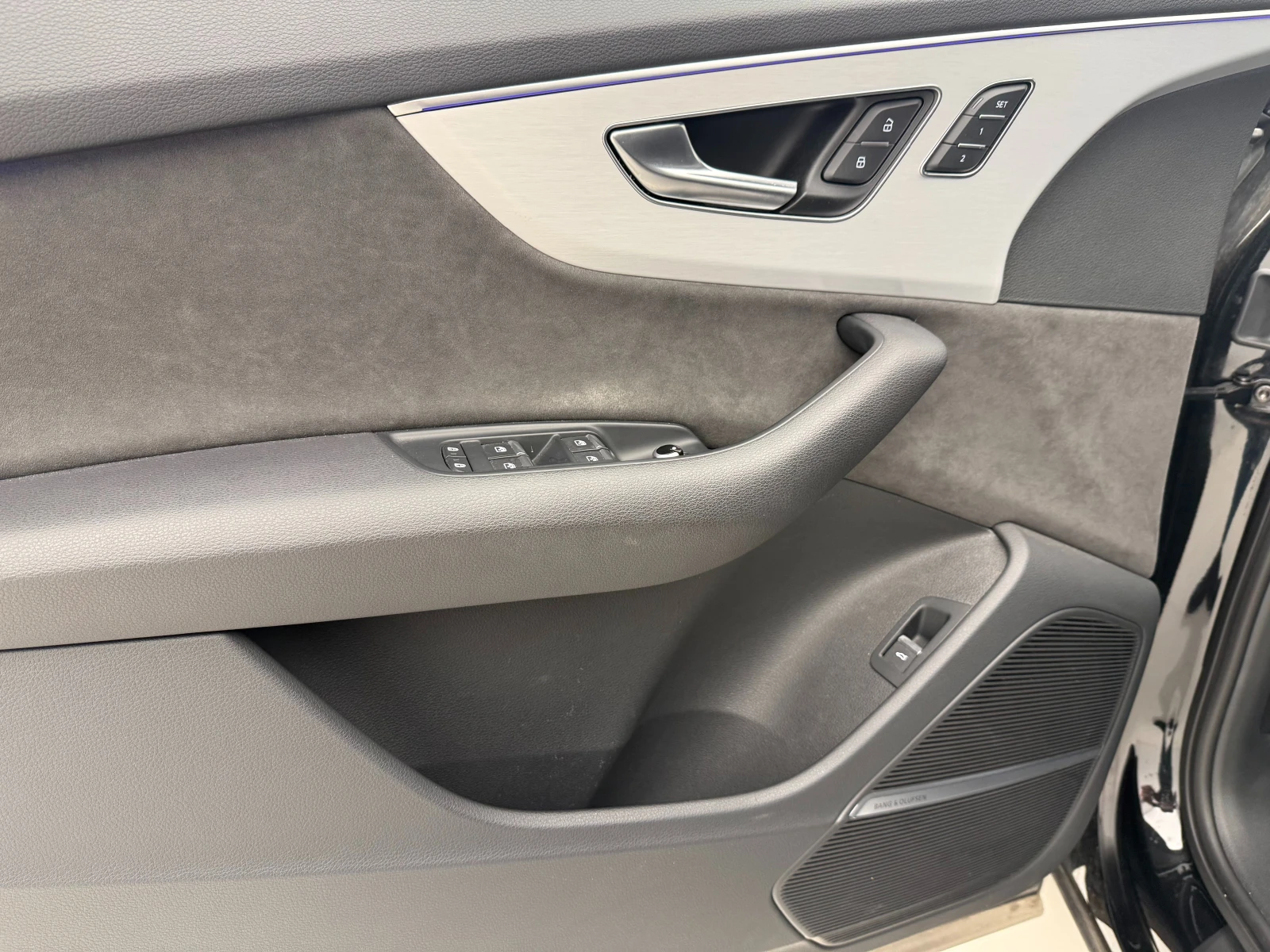 Audi SQ7 Quattro\BO\Sline\4.0, снимка 12 - Автомобили и джипове - 54682149