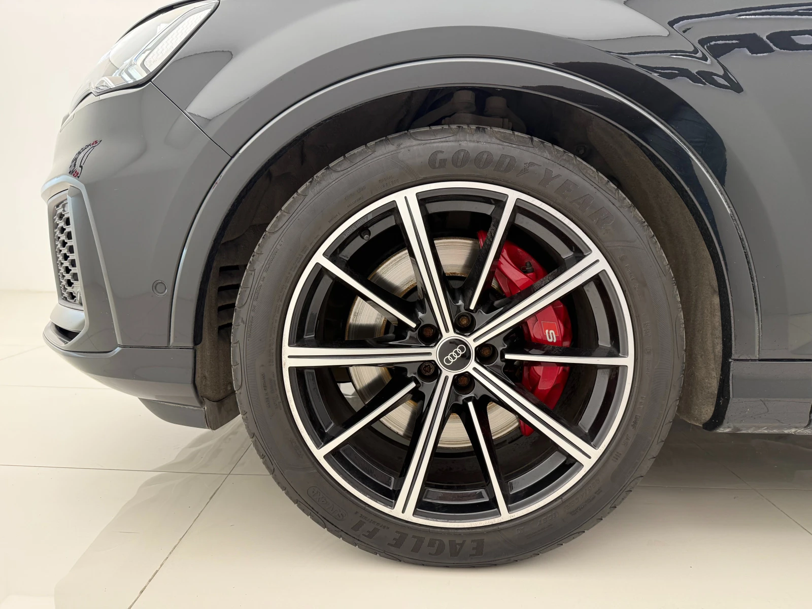 Audi SQ7 Quattro\BO\Sline\4.0, снимка 16 - Автомобили и джипове - 54682149